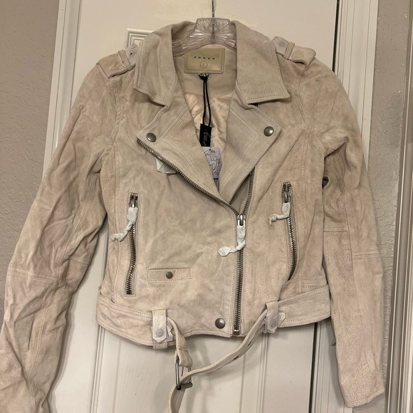 Blank NYC brand new with tags adorable leather jacket with cute buckle detail - Picture 8 of 13